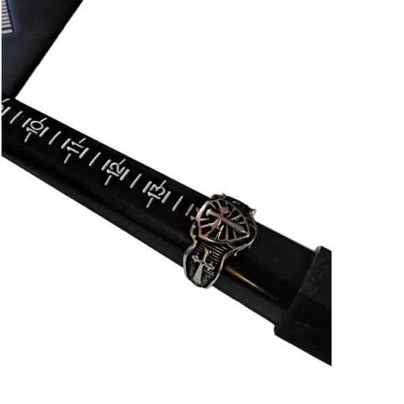 New Knight crusade cross armor shield ring size 14.5 - Picture 8 of 8